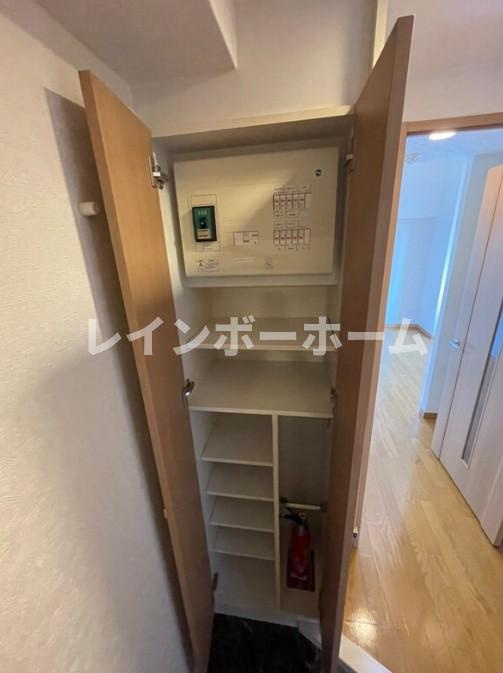 松戸市日暮２丁目の賃貸マンションの収納|大きなスペースがあり、収納には困りません