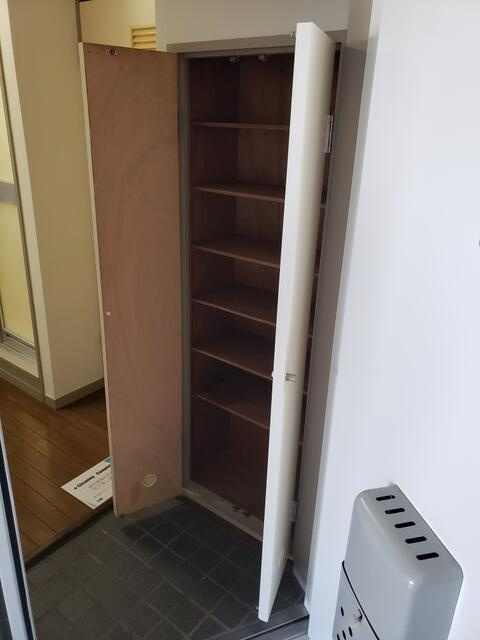 川崎市多摩区堰１丁目の賃貸マンションの収納|別部屋参考写真