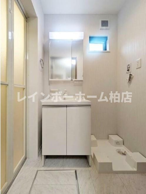 特典：仲介手数料が不要です‼の洗面所|独立洗面所です