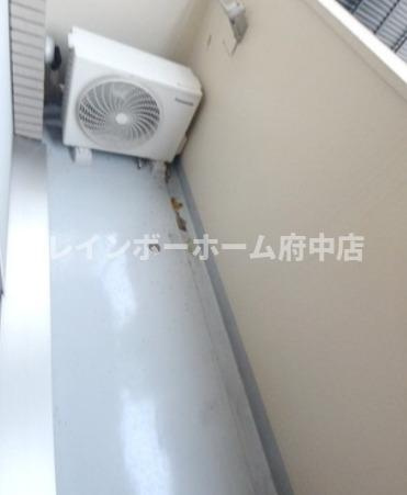 エクセラン調布のバルコニー