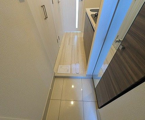 ベルシード横濱新町の玄関