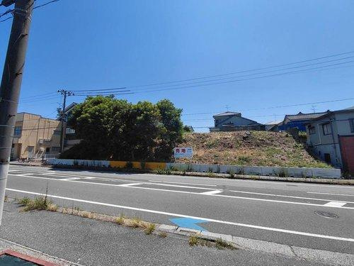 坂井砂山２丁目　194.12坪　土地の前面道路含む現地写真|現地（2026年8月）撮影
