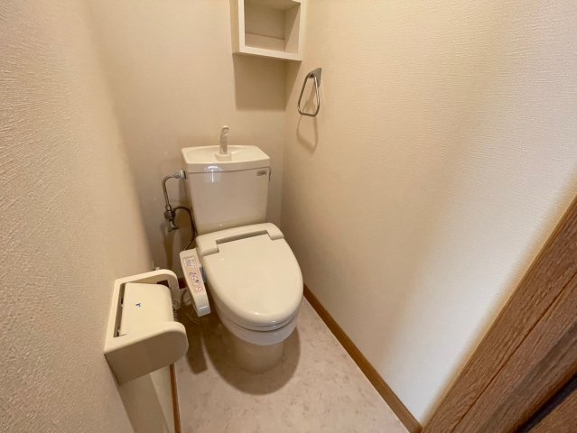 メゾンタカモト1番館のトイレ
