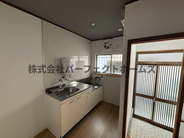 高柳7丁目テラスハウス　賃貸のキッチン|きれいなキッチンです