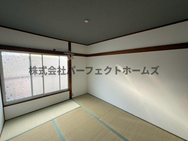 高柳7丁目テラスハウス　賃貸の和室|和室がひろがる居住スペース