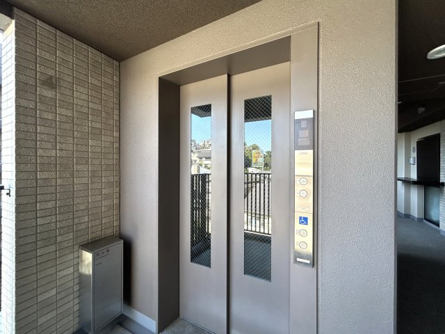 ～横浜に近く、心は穏やかな日常と享受する弘明寺エリア～駅徒歩5分の築浅マンション。今すぐ始まる快適ライフ【リフォーム／クリオ横濱弘明寺グレイステラス】のその他共用部分