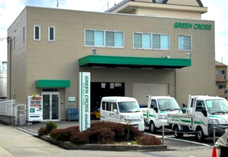 鳳中町１０丁倉庫の外観