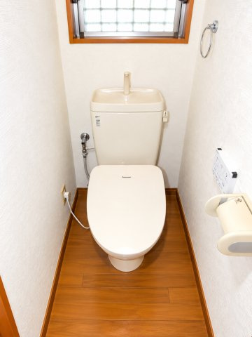 筑紫野市針摺西２丁目のアパートのトイレ