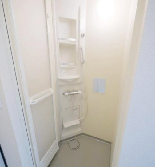 クレセール赤羽の浴室