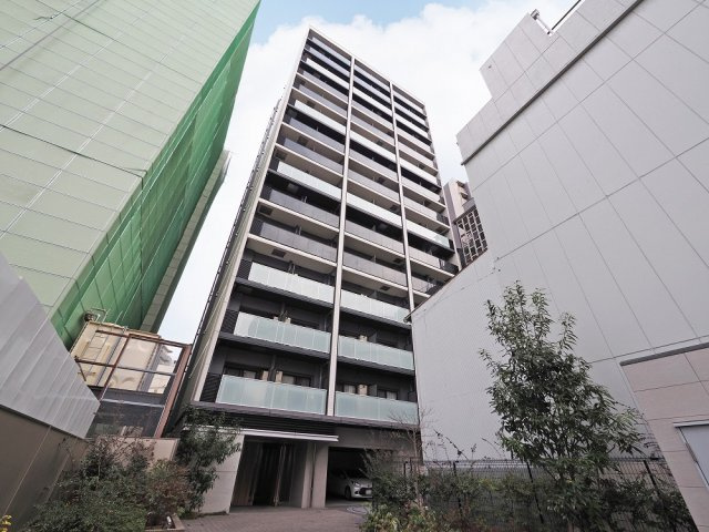 大阪市西区本田１丁目の賃貸マンションの外観