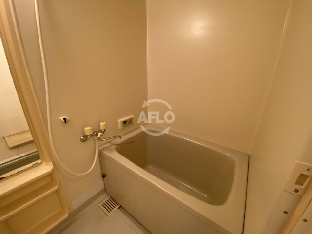 シャトー弁天弐番館（波除小学校区）の浴室|シャトー弁天弐番館　風呂
