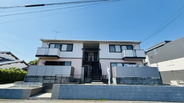 筑紫野市針摺東５丁目のアパートのエントランス