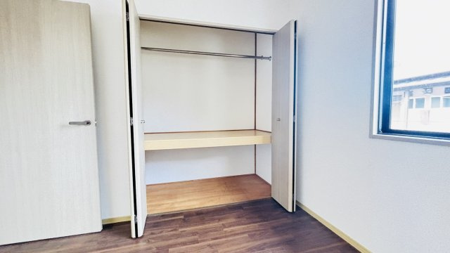 筑紫野市針摺東５丁目のアパートの収納