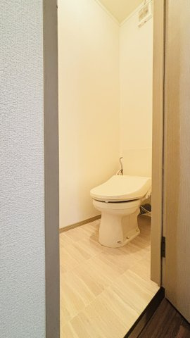 筑紫野市針摺東５丁目のアパートのトイレ