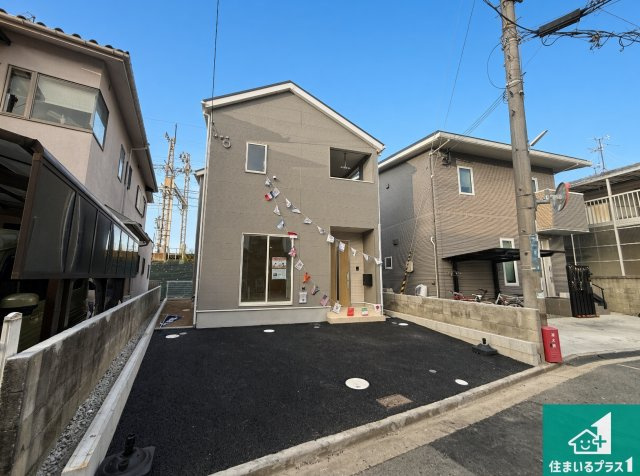 ◆羽曳野市南古市　第2期　新築一戸建ての外観|安心の10年保証！外観を美しく保ち、雨水で汚れを落とします！気になることがありましたら、お気軽にお問い合わせください！