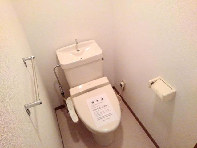 ファミールコーポのトイレ