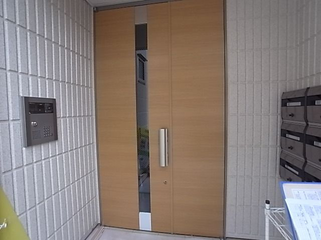 シーサイドヴィラ浜甲子園のエントランス