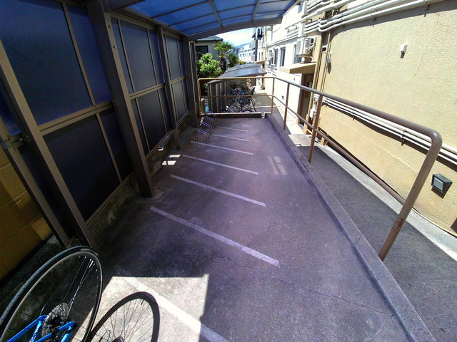 灘ハイツの駐車場