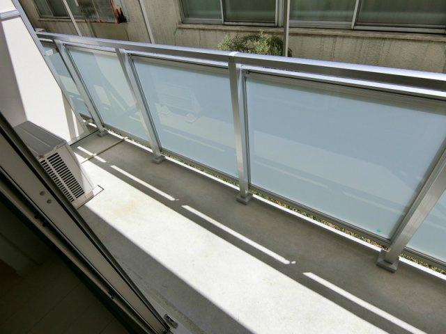 リブリ・GRAND葵のバルコニー