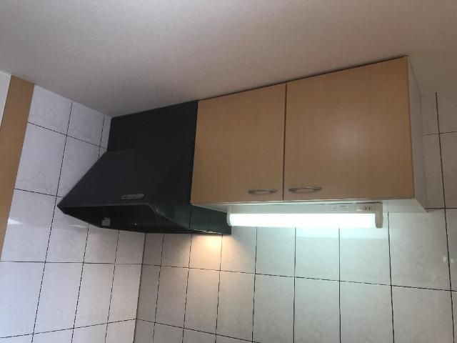 アルテリーベのキッチン|吊戸棚