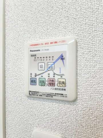 タウニードエルの内装