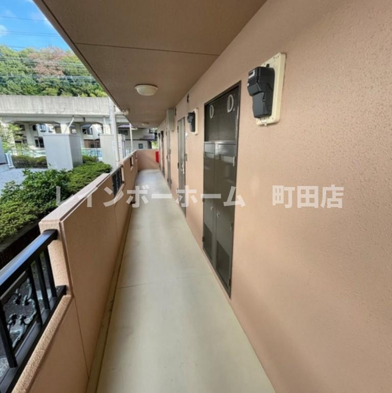 クラージュ※初期費用分割あと払いサービス利用可能物件のロビー