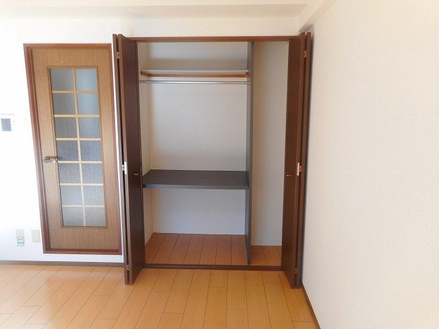 メゾン・ラスターの収納