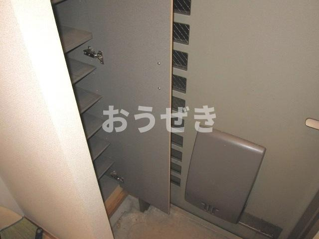シェソワボヌールの玄関
