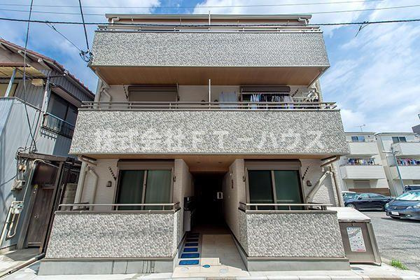 ソレイユの外観