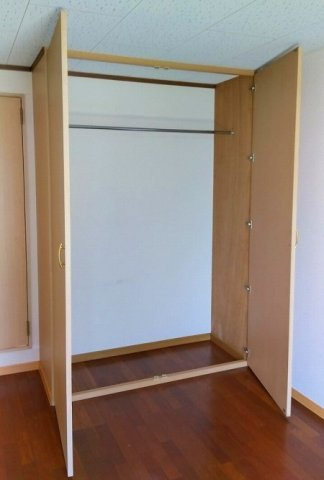 レオパレスシティーＢの内装