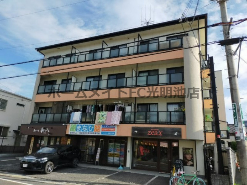 リバーヒル北信太の外観