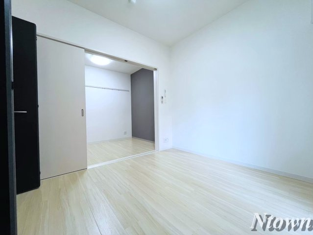【居間・リビング】 | セレブレイト葵 | 居間です