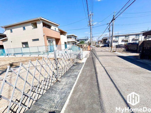 春日井市小木田町　１期の前面道路含む現地写真