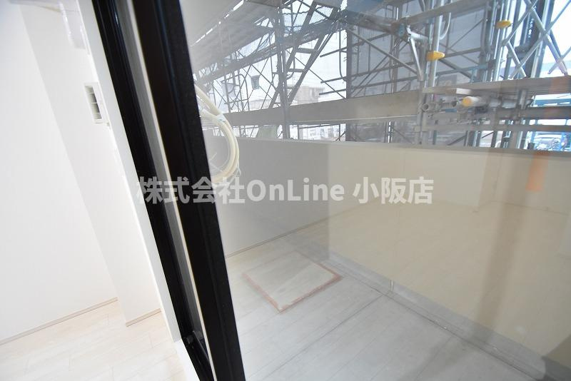 ソルテラスOSAKA　EAST　GATEのバルコニー