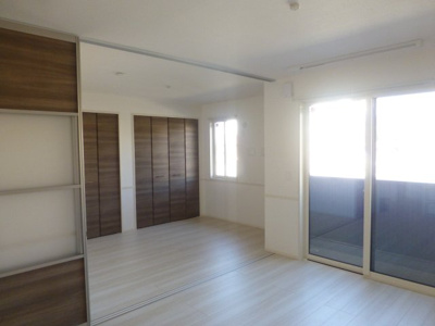 【洋室】 | パークス塩屋