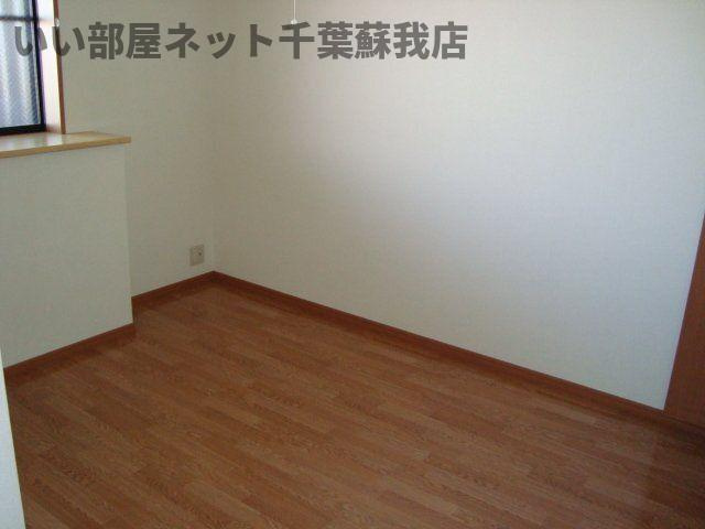 フォレストヴィラⅠの洋室|使い勝手のいい洋室です