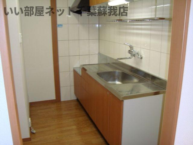フォレストヴィラⅠのキッチン|きれいなキッチンです