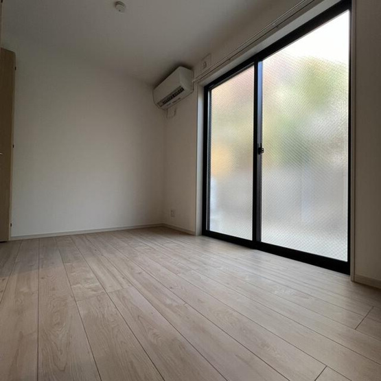 【寝室】