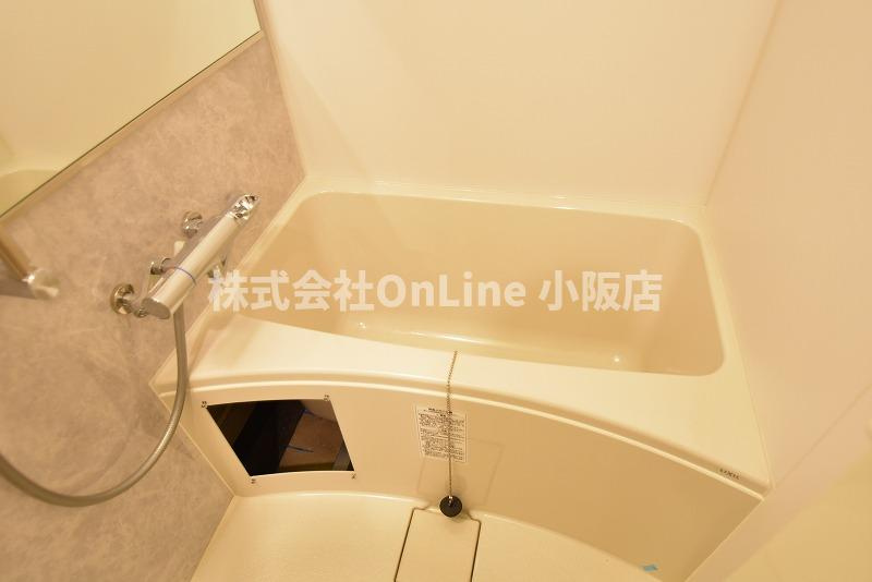 ソルテラスOSAKA　EAST　GATEの浴室