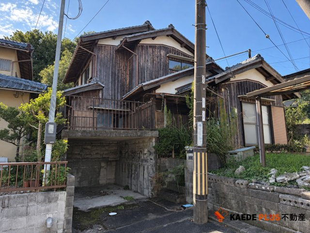 甲賀市甲南町耕心2丁目の外観