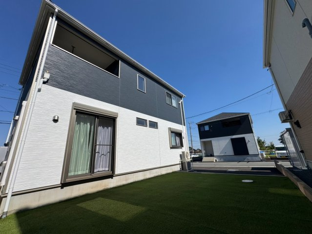 -三丁目不動産-　児玉郡上里町勅使河原　全室エアコン付きの庭