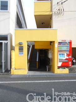 【エントランス】