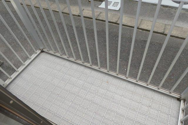 グリーンヒルズＣのバルコニー
