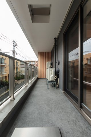 ＭＯＣＸＩＯＮ　ＰＲＥＭＩＵＭ四谷大京町のバルコニー|※写真は同タイプ住戸です。