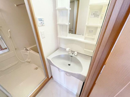 杉並区上荻４丁目の賃貸マンションの独立洗面台