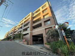 サンメゾン枚方朝日丘かえで館