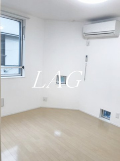 【居間・リビング】 | メゾンノアール | 洋室のお部屋です。