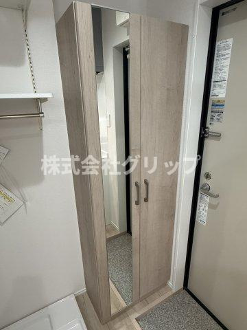 ラフィーネ西谷Bの玄関