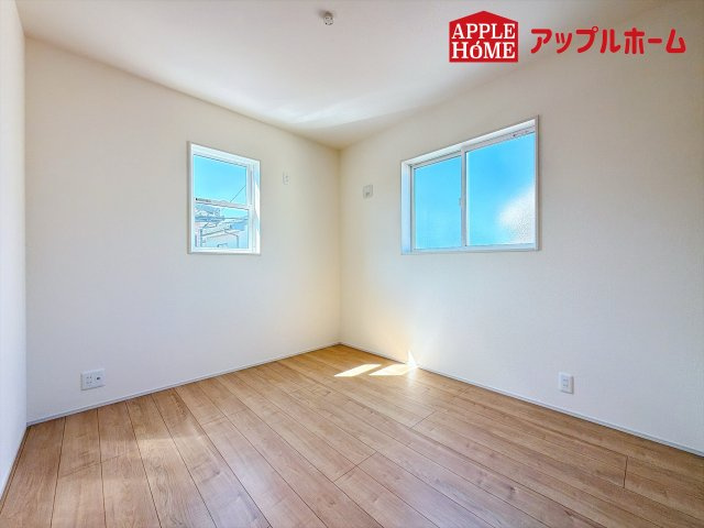 [新築住宅] 北本市東間 全1棟の洋室|２階居室は全室収納あり！たっぷりある収納活用でお部屋もキレイを保てます♪