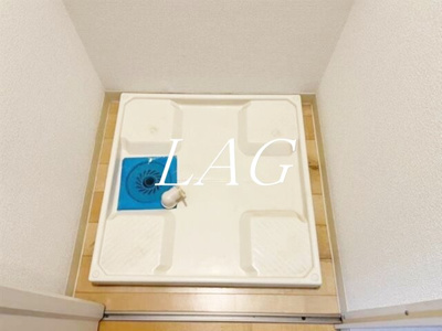 【設備】 | ザ・プレミアムスイート高田馬場 | 室内洗濯機置き場です